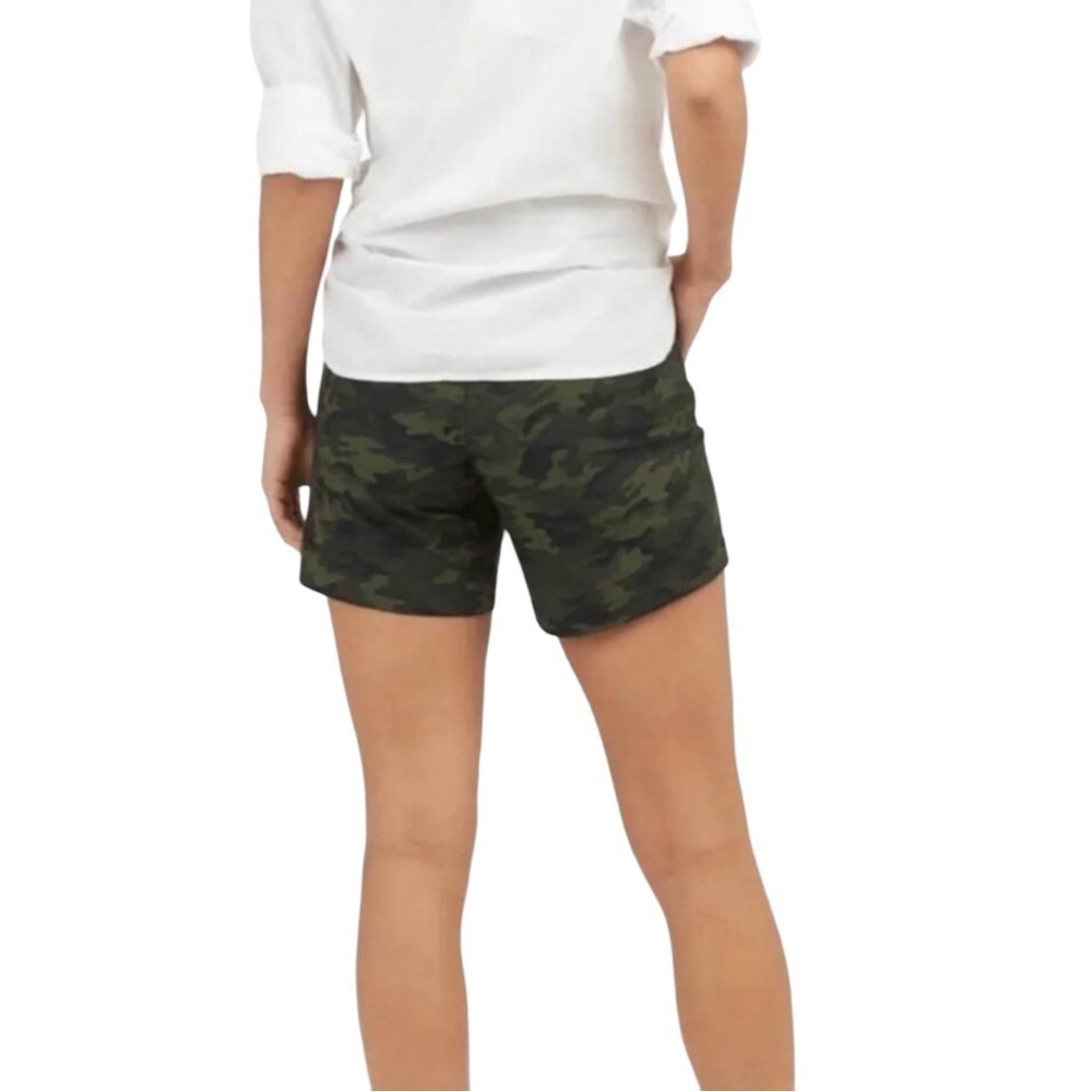 Spanx Green Camo Sunshine Shorts 6” Sz.1X - Picture 3 of 16